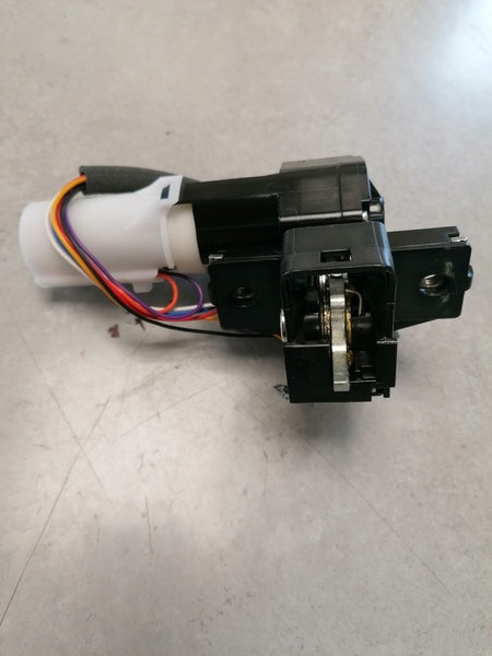 Image of TONNEAU SOFT ROOF LATCH LOCK