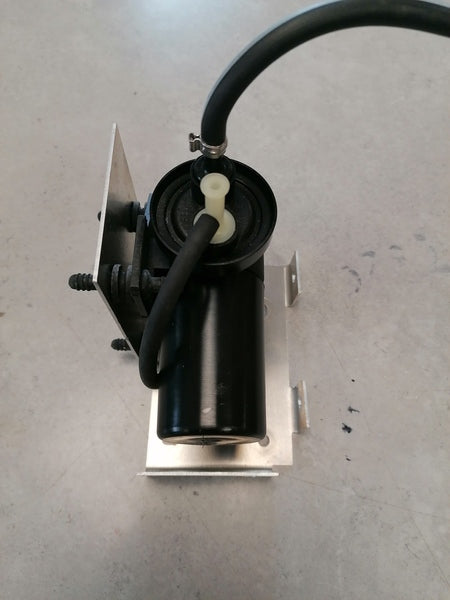 Image of VACUUM PUMP ASSEMBLY COMPLETE WITH BRACKET