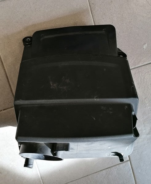 Image of LEFT HAND AIRBOX AND FILTER ASSEMBLY