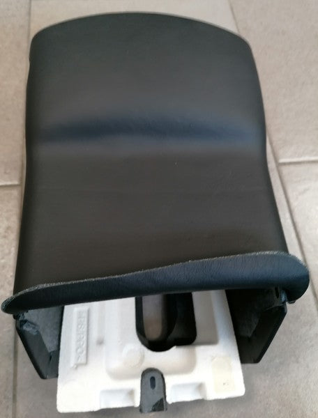 Image of STEERING COLUMN UPPER AND LOWER SHROUD TRIM