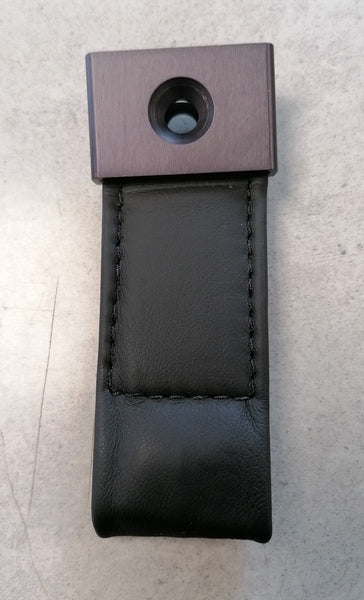 LEATHER BOOT PULL STRAP