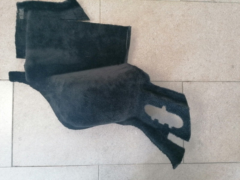 Image of RIGHT HAND REAR BOOT TRUNK CARPET TRIM