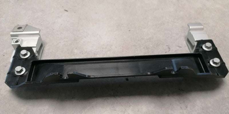 Image of LEFT HAND SIDE BODY SIDE REAR CENTRE TRIM BRACKET