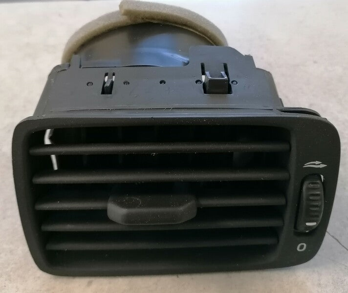 Image of RIGHT HAND SIDE DASHBOARD AIR VENT REGISTER