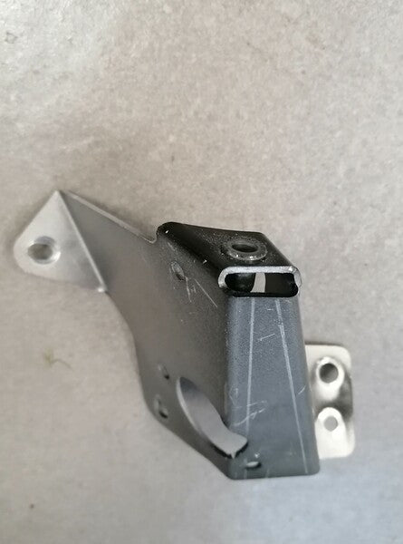 Image of LEFT HAND REAR ROOF BUMP STOP BRACKET