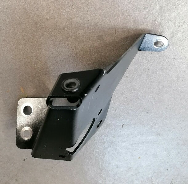 Image of RIGHT HAND REAR ROOF BUMP STOP BRACKET