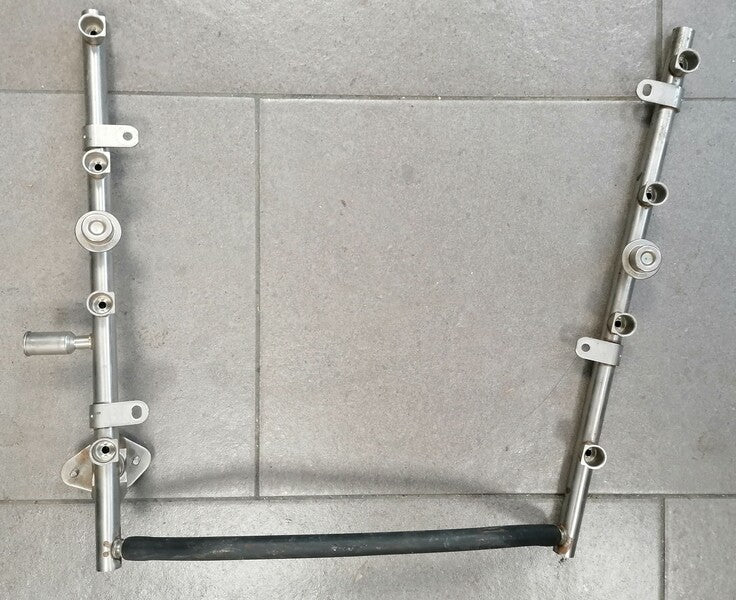 FUEL INJECTION RAIL 