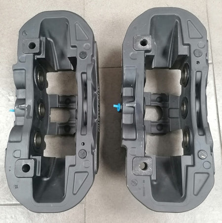 Image of FRONT DISC BRAKE CALIPER SET- ANODISED BLACK - CARBON