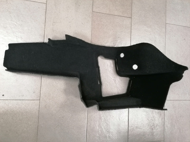 RIGHT HAND REAR BOOT TRIM CARPET