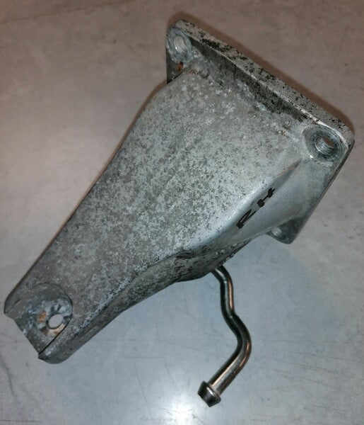 Image of RIGHT HAND SIDE DIFFERENTIAL MOUNTING