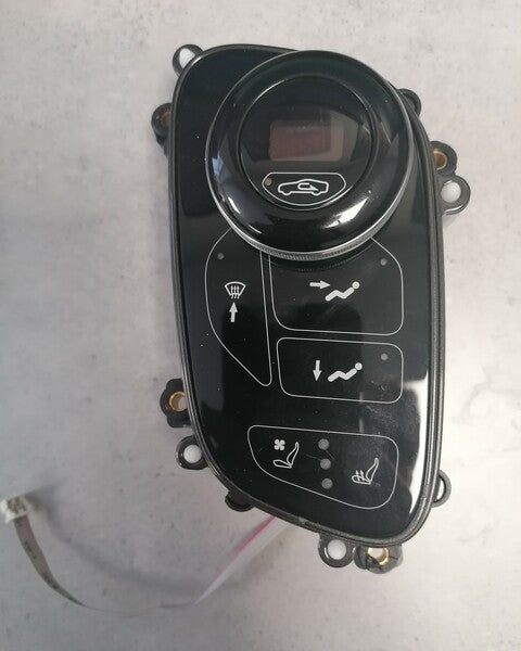 Image of LEFT HAND SIDE CENTRE STACK HEATING AND COOLING SWITCH MODULE