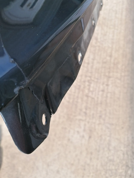 RIGHT HAND FRONT WING FENDER ASSEMBLY