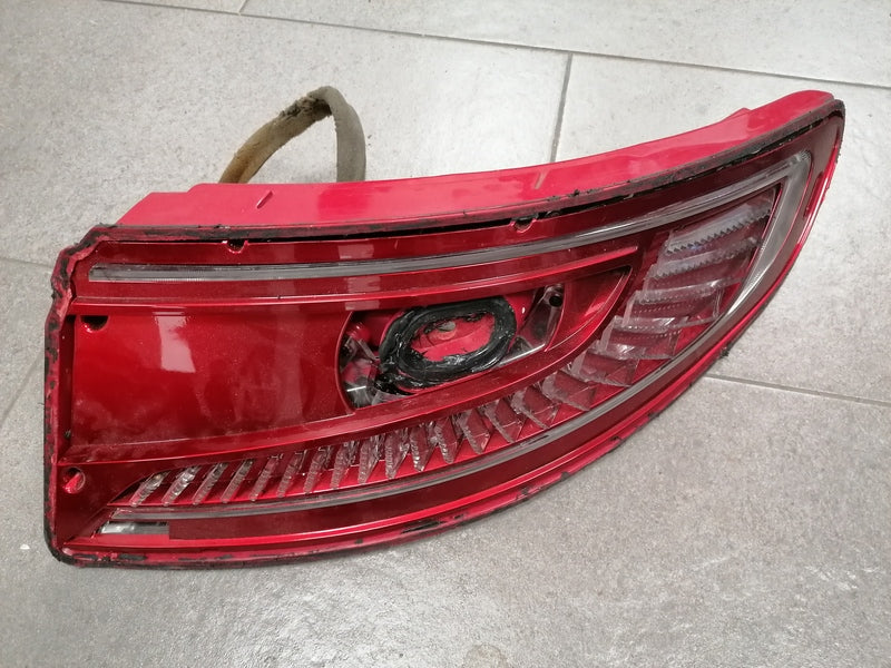 Image of REAR LIGHT LAMP UNIT RIGHT HAND