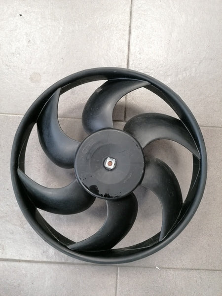 Image of RADIATOR FAN AND MOTOR ASSEMBLY