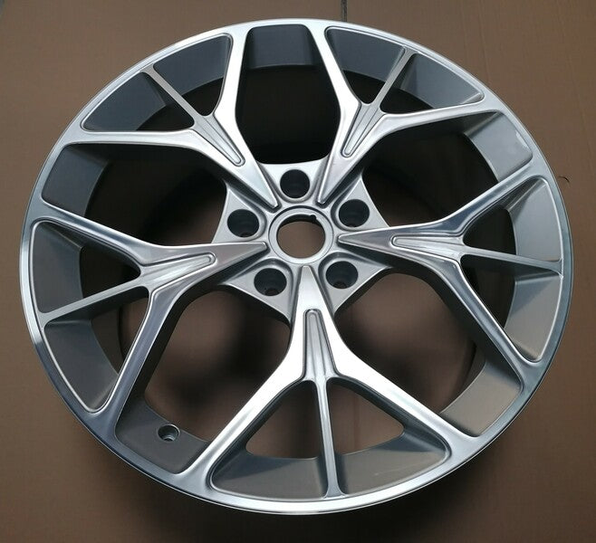 Image of SNOWFLAKE FRONT ALLOY WHEEL