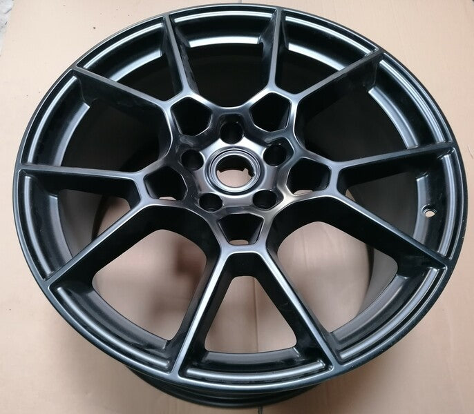 Image of 22" ALUMINIUM ALLOY ROAD WHEEL