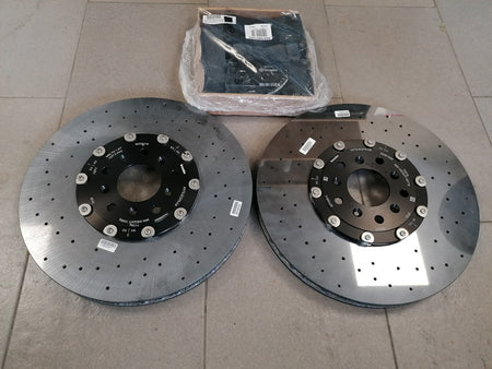 Image of SAVE OVER 15% - DISCOUNTED - SET OF BRAKE PADS AND DISCS