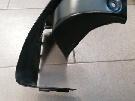 Image of AUX RADIATOR DUCT RIGHT FRONT AIR GUIDE