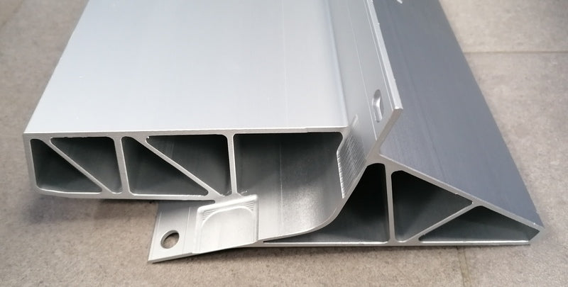 SIDE SILL REINFORCED PLATE - RIGHT HAND