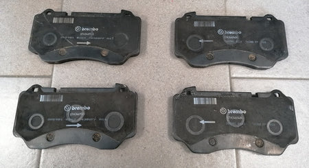 FRONT DISC BRAKE PADS FOR CARBON CERAMIC DISCS