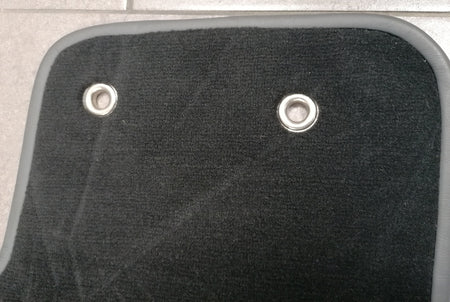 DRIVER FOOTWELL MAIN FLOOR CARPET MAT VANTAGE RHD