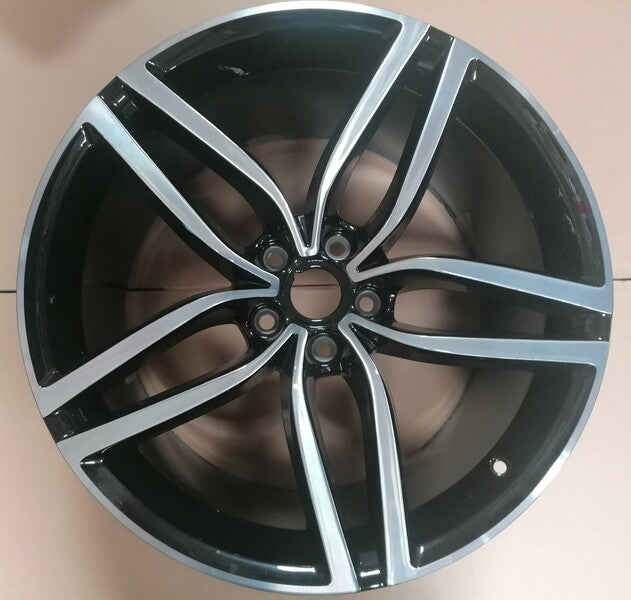 Image of 20" BLACK DIAMOND TURNED REAR ALUMINIUM ALLOY WHEEL