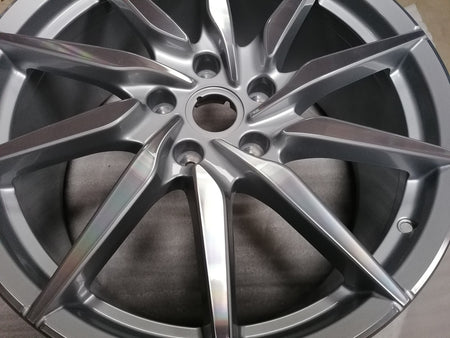 Image of 20" LEFT FRONT ALLOY WHEEL