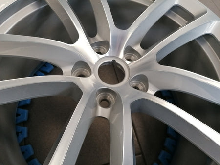Image of REAR 19" ALUMINIUM ALLOY WHEEL
