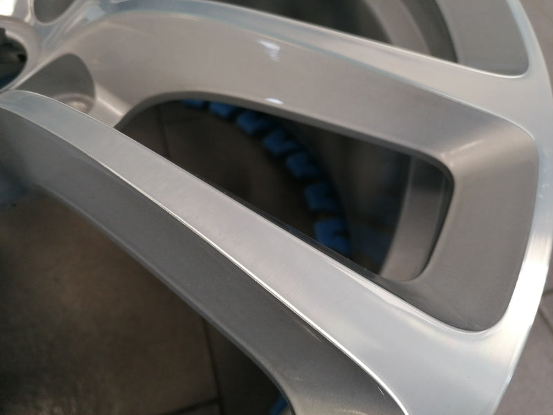 Image of REAR 19" ALUMINIUM ALLOY WHEEL