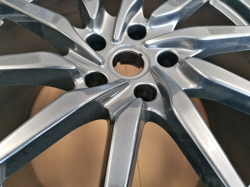 Image of 20" RIGHT REAR ALUMINIUM ALLOY WHEEL