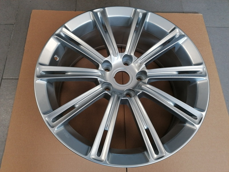 Image of 20"  10 SPOKE ALUMINIUM ALLOY WHEEL