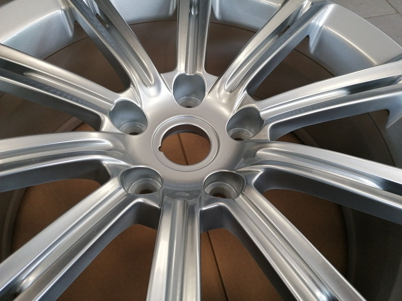 Image of 20"  10 SPOKE ALUMINIUM ALLOY WHEEL