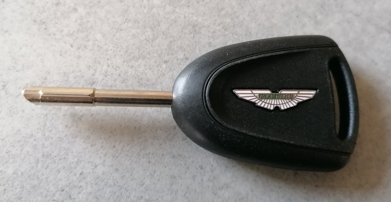 BLANK KEY WITH WINGS LOGO BADGES