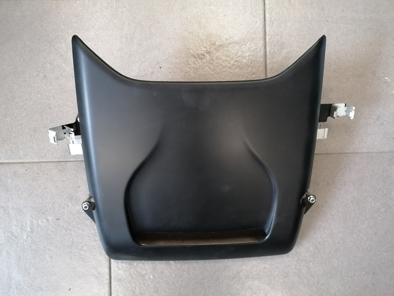 REAR ENGINE COVER - V8 MODELS