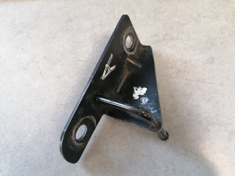 Image of RIGHT REAR TONNEAU COVER LATCH STRIKER PLATE
