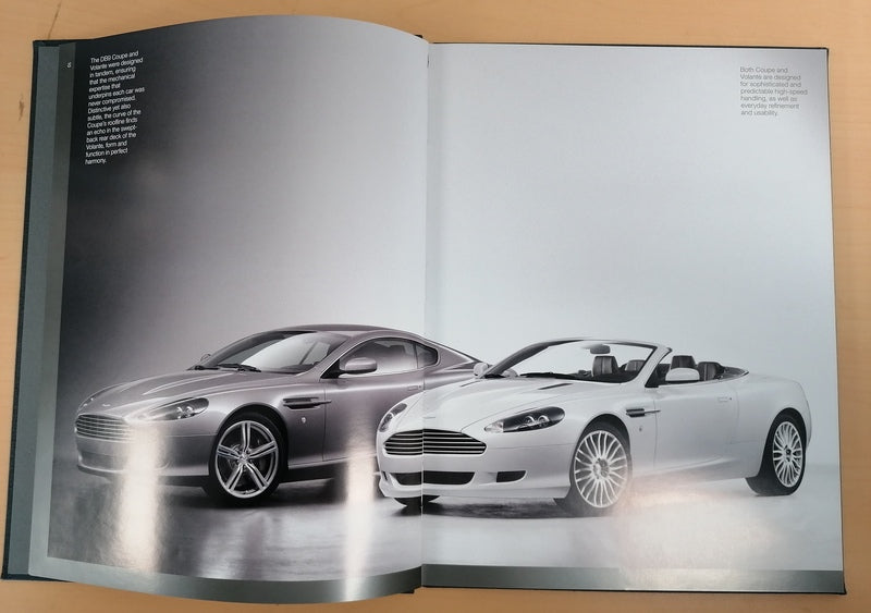 DB9 HARDBACK COLOUR SALES BOOK