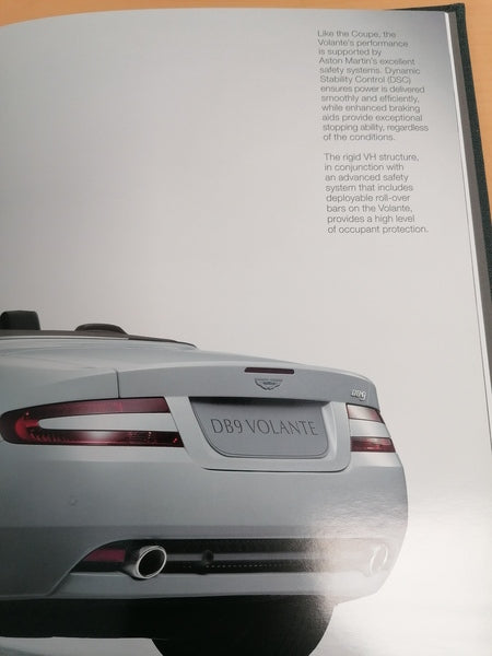 DB9 HARDBACK COLOUR SALES BOOK