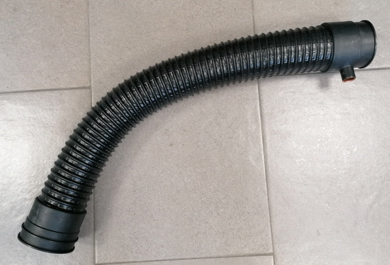 AIR INTAKE DUCT PIPE LEFT OR RIGHT