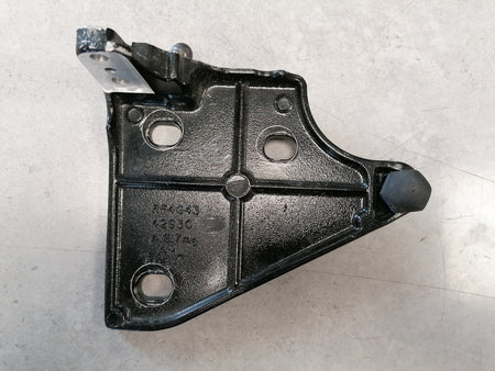 Image of RIGHT REAR TONNEAU COVER HINGE LEAF BRACKET