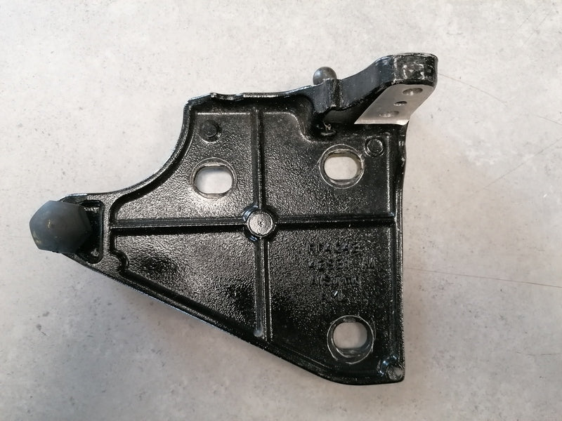 Image of LEFT REAR TONNEAU COVER HINGE LEAF BRACKET