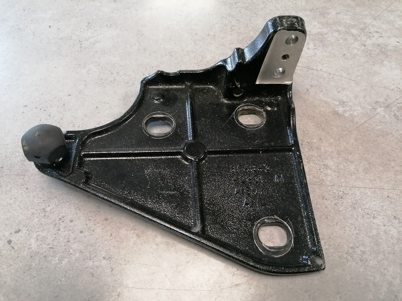 Image of LEFT REAR TONNEAU COVER HINGE LEAF BRACKET