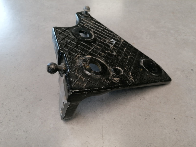 Image of LEFT REAR TONNEAU COVER HINGE LEAF BRACKET