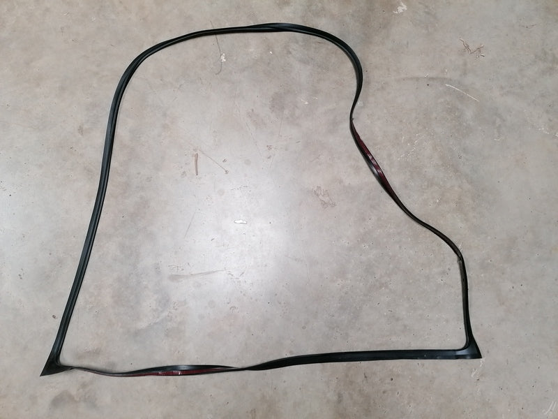 Image of REAR WINDOW SCREEN GLASS FINISHER SEAL