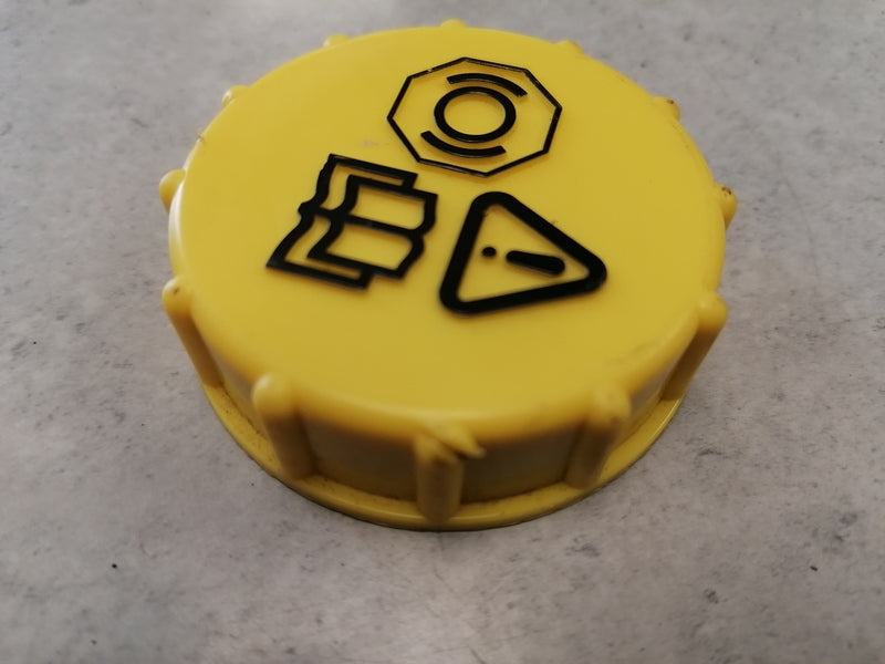 Image of BRAKE MASTER CYLINDER BRAKE RESERVOIR CAP
