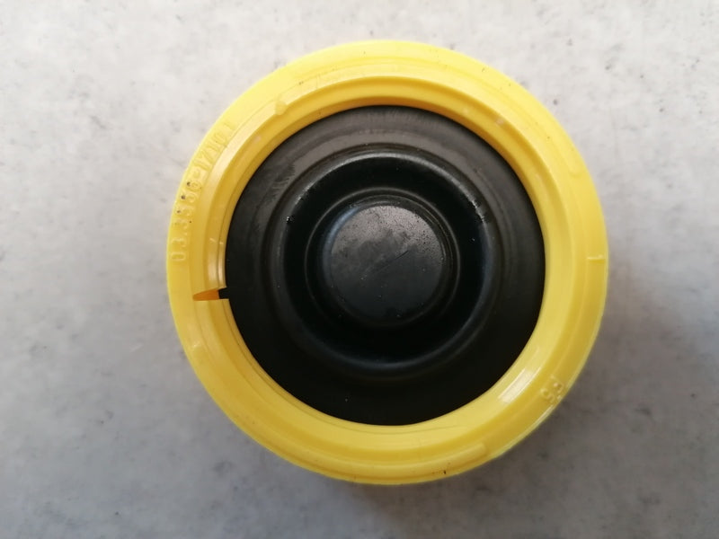 Image of BRAKE MASTER CYLINDER BRAKE RESERVOIR CAP