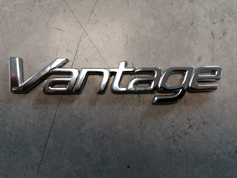 VANTAGE SCRIPT BADGE