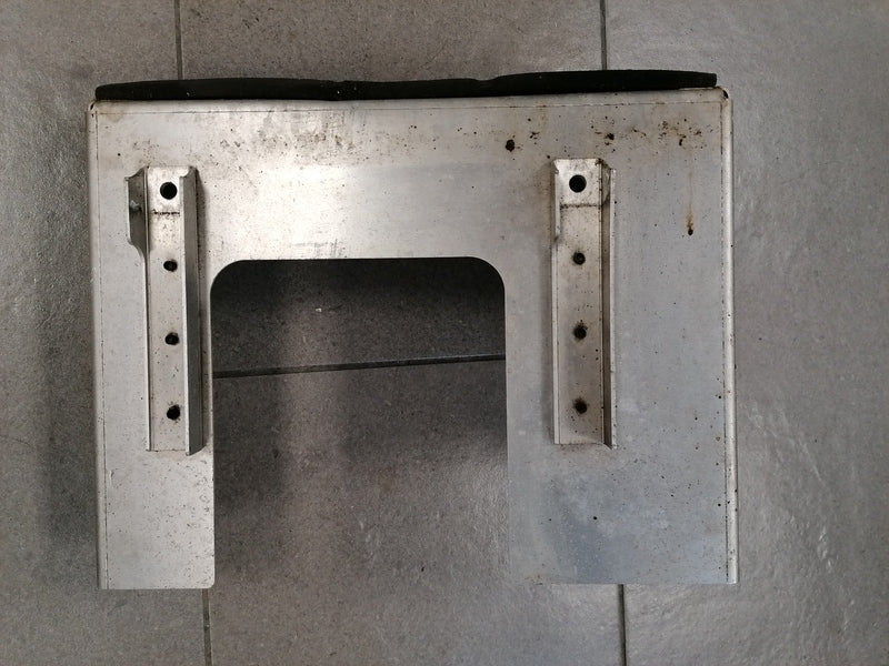 Image of REAR DIFF DIFFERENTIAL AIR DEFLECTOR