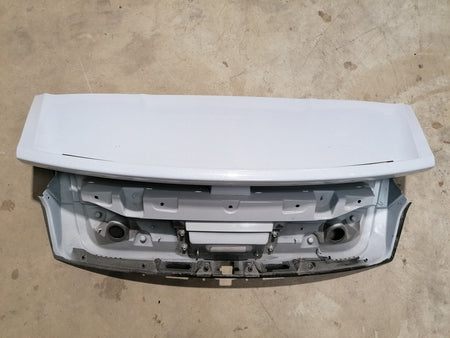 CARBON FIBRE BOOT LID DECK LID BOOTLID ASSEMBLY
