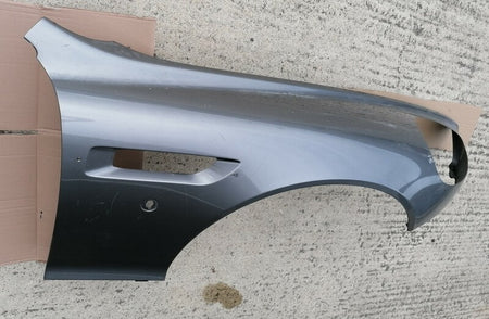 RIGHT FRONT WING FENDER ASSEMBLY
