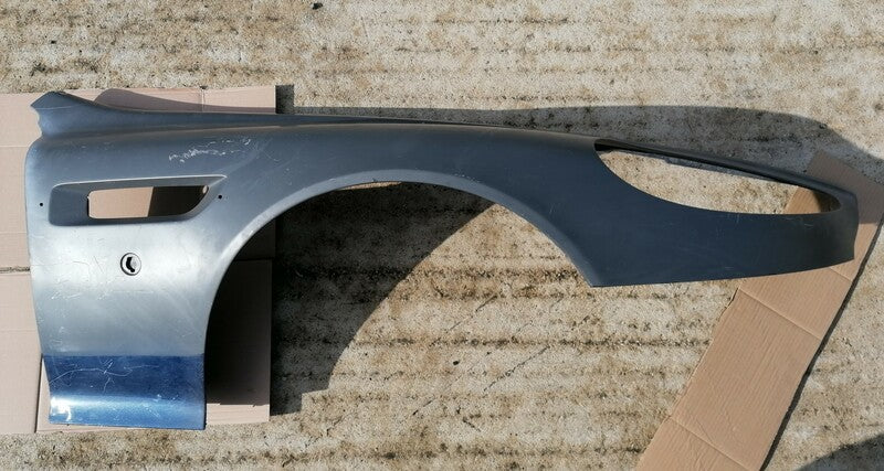 RIGHT FRONT WING FENDER ASSEMBLY